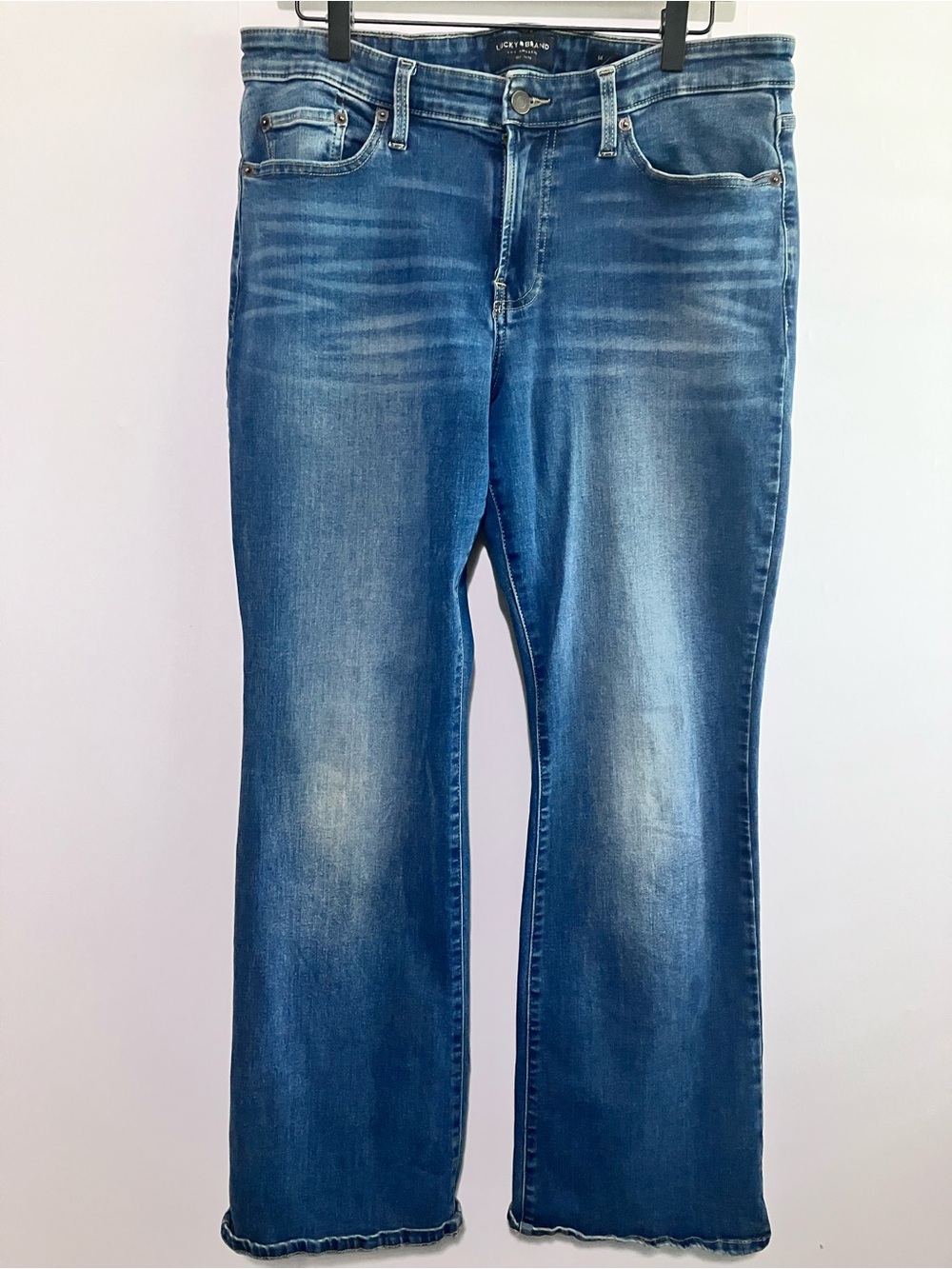 Lucky Brand Sweet Boot Medium Wash Mid Rise Jeans Size 14/32